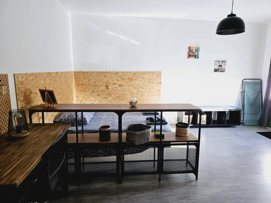 Le Studio De Max - Terrasse Et Parking Βαλένς Εξωτερικό φωτογραφία